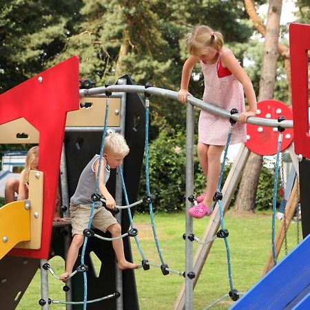 Lodge 6 Personen Camping De Molenhof Reutum エクステリア 写真