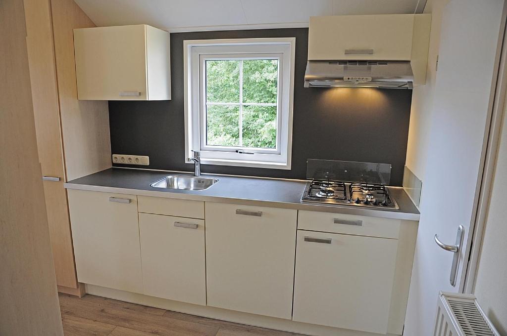 Lodge 6 Personen Camping De Molenhof Reutum エクステリア 写真