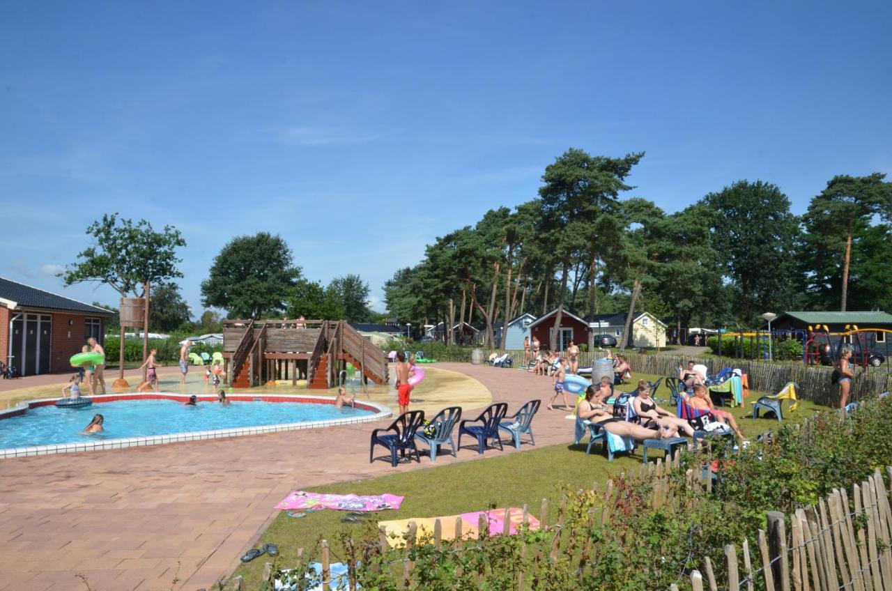 Lodge 6 Personen Camping De Molenhof Reutum エクステリア 写真